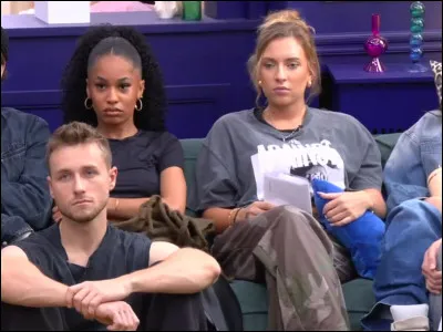 Quelle élève l'a laissé retourner au château lors du prime 4 ?