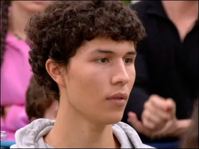 Quel âge avait-il lors de son entrée dans la ''Star Academy 2025'' ?