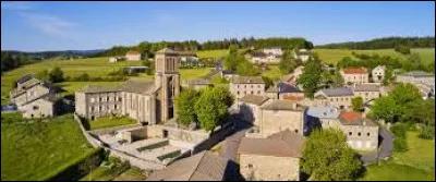 Nous partons en Auvergne-Rhône-Alpes, au Mas-de-Tence. Commune de l'arrondissement d'Yssingeaux, elle se situe ...
