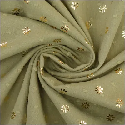 La nouvelle de Guy de Maupassant, c'est : "Madame..."