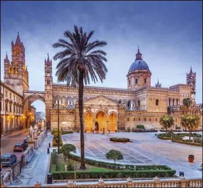 Sur quelle île la ville de Palerme est-elle située ?