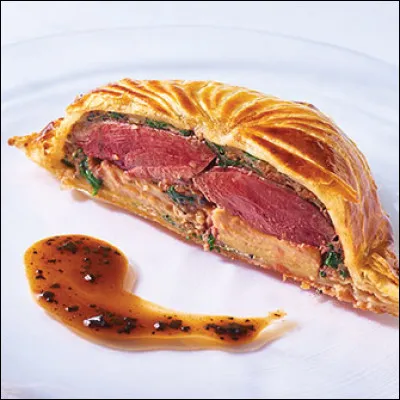 Quelle tourte composée d'une farce à base de viande et d'une pâte feuilletée inversée est originaire du Loiret ?