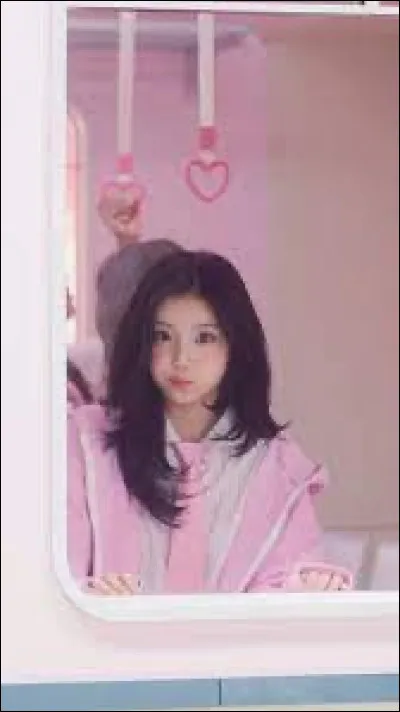 Te trouves-tu belle ? (De lextérieur)