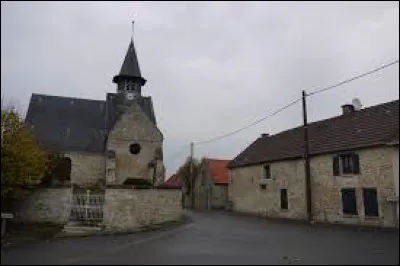 Pour finir, je vous emmène à Ville-Savoye. Petit village Axonais de 83 habitants, sur les bords de la Vesle, il se situe dans l'ex région ...