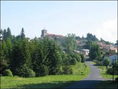 Village de l'arrondissement d'Ambert, Fournols se situe dans le département ...