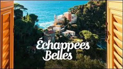 En quelle année est apparue pour la première fois l'émission "Echappées belles" ?