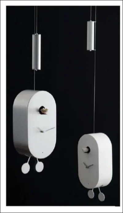 Rappelons tout de même que la pièce maîtresse de l'engin, celle émettant le cri de l'oiseau, se constitue encore et toujours de/d'un... [Choisissez !]