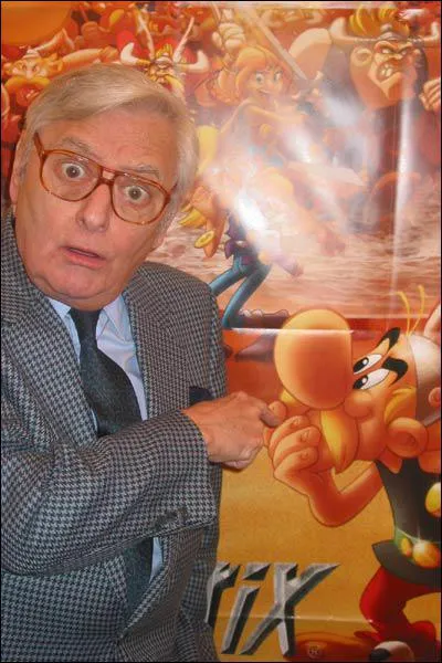 Acteur de thtre mais aussi voix de Benny Hill, Kermit et Sutout Astrix, c'est Roger ...