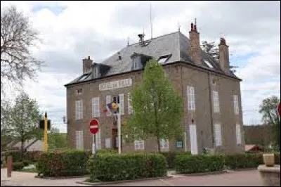 Je vous emmène en Bourgogne-Franche-Comté, à Précy-sous-Thil. Commune de l'arrondissement de Montbard, dans l'Auxois, elle se situe dans le département ...