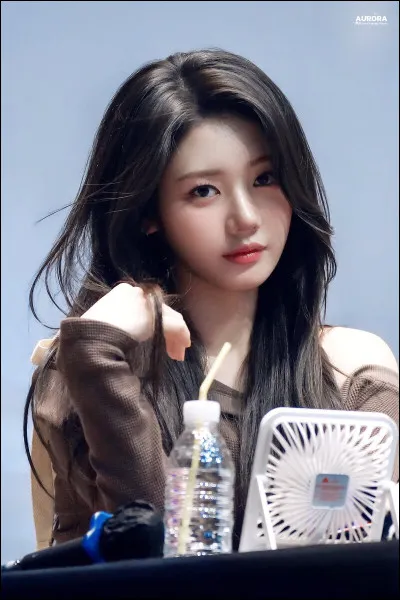 Combien de membres le groupe BabyMonster comprend-il ?