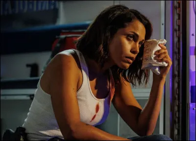 Ici, c'est Jackie. Dans quelle série est-elle un personnage central ?