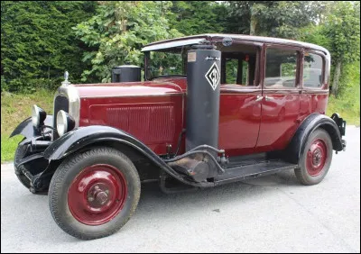 Comment se nomme ce type de véhicule sous l'occupation ?