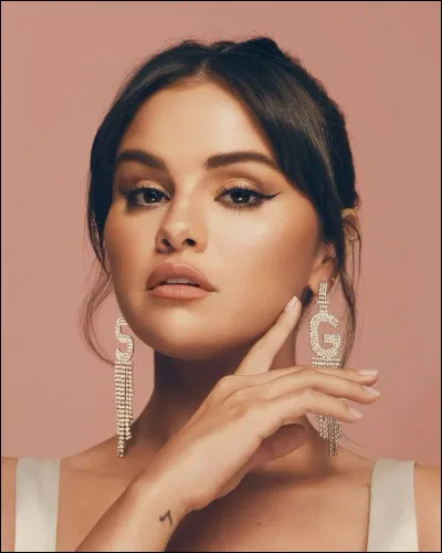 Quel est le nom de son EP en espagnol ?