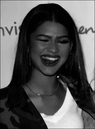 Dans quelle série Disney Channel a-t-elle joué ?