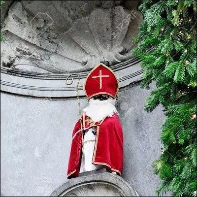 Quelle friandise accompagne sa venue ?