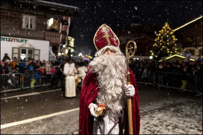 Quel moyen de transport est utilis&eacute; par Saint Nicolas ?