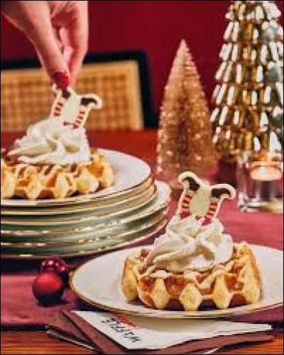 Quelle gaufre est parfois d&eacute;gust&eacute;e en particulier durant cette p&eacute;riode ?