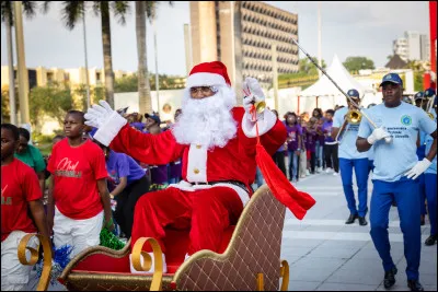 Quel type de p&acirc;tisserie est pr&eacute;par&eacute; par certaines familles gabonaises pour No&euml;l ?