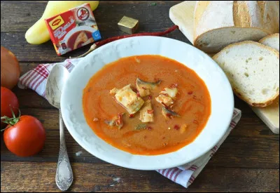 Quelle est la soupe traditionnelle bue lors du R&eacute;veillon ?