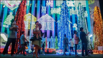 Quelle est la particularit&eacute; de la saison de No&euml;l aux Philippines ?