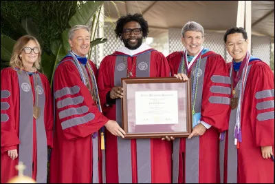 Quel dipl&ocirc;me poss&egrave;de Th&eacute;o L ?