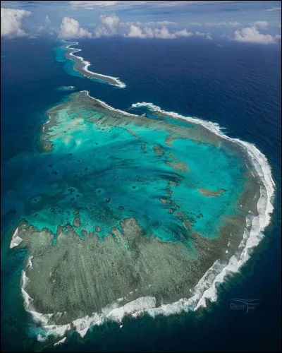 Où se trouve la mer de Corail ?