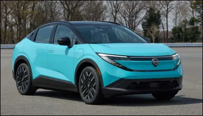 Parmi les pionni&egrave;res des voitures con&ccedil;ues exclusivement pour l'&eacute;lectrique sur le march&eacute; europ&eacute;en, ce mod&egrave;le abandonne son dessin de compacte au profit de celui d'un SUV. Pouvez-vous me donner le nom de ce SUV ?