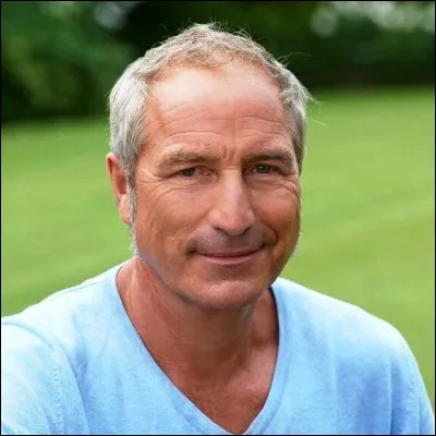 Quelle émission de télévision est présentée depuis sa création par Stéphane Marie ?