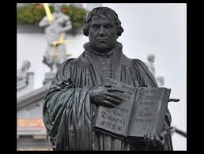 Comment les cantiques &agrave; une ou deux voix ont-ils &eacute;t&eacute; appel&eacute;s par Luther ?