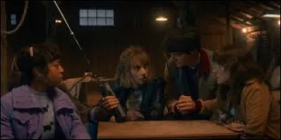 O&ugrave; Holly et sa m&egrave;re se cachent-elles lorsqu'un D&eacute;mongorgon d&eacute;barque chez les Wheeler ?