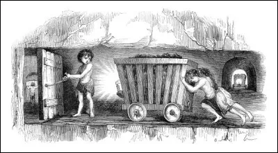 Qui distribue du charbon aux enfants désobéissants ?