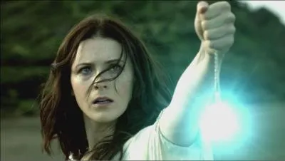 Comment se nomme la flamme nuit venue avec Kahlan ?