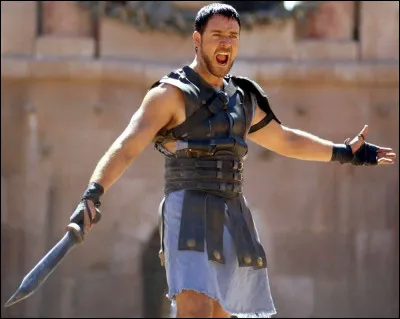 Dans Gladiator, qui joue Maximus ?