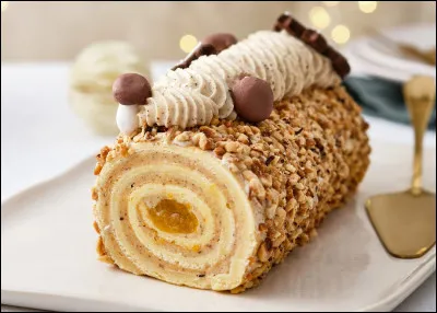 Et enfin à Noël, en dessert on savoure souvent une bûche, non ?