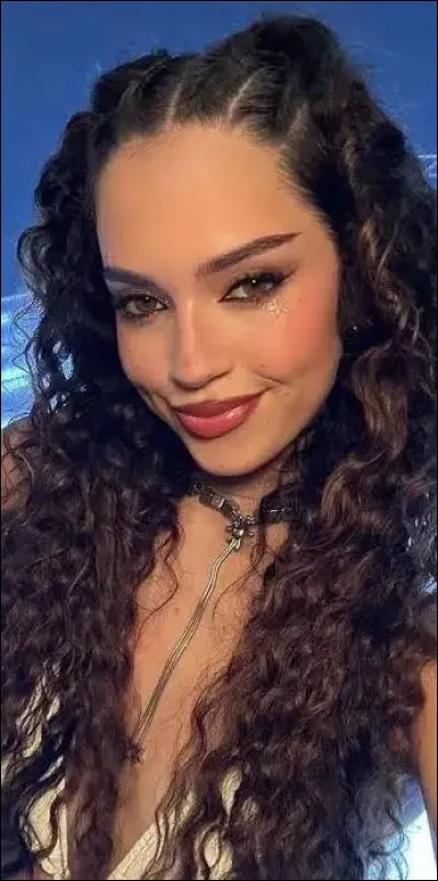 Quel âge Daniela a-t-elle ?