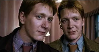 Lequel des deux frères jumeaux Weasley est mort (dans les films et les livres) ?