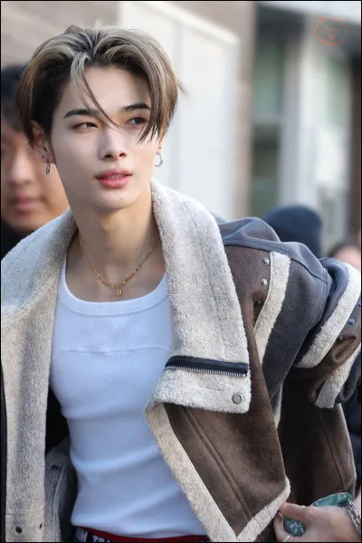 Dans quel groupe est-il ?