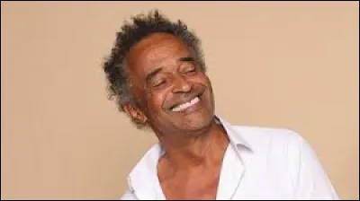 Yannick Noah &eacute;tait un grand joueur de tennis.