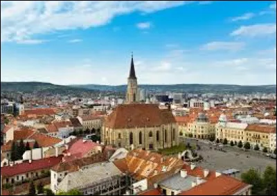 Située au coeur de la Transylvanie, c'est la deuxième ville de Roumanie après Bucarest, avec 280 000 habitants :