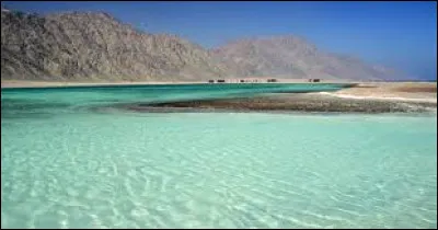 Laquelle de ces mers borde l'Egypte ?