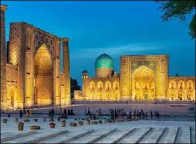 La capitale de l'Ouzb&eacute;kistan est la ville d'Islamabad.