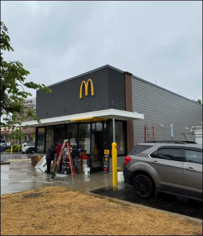 Vrai ou faux : Crocs a d&eacute;j&agrave; eu un partenariat avec McDonald's.