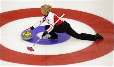 Au curling, comment s'appelle la cible &agrave; atteindre ?