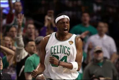 Quel est le joueur &eacute;tant choisi en premi&egrave;re position de la draft ?