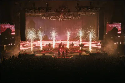 Quel groupe mondialement connu n'est pas, &agrave; l�origine, un groupe de m&eacute;tal ?