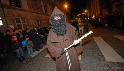 Selon la légende, je serais né à Metz en 1552. Qui suis-je ?