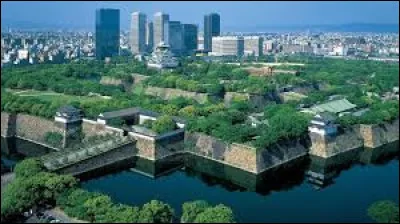 C'est la deuxi&egrave;me agglom&eacute;ration du Japon apr&egrave;s Tokyo, avec ses 16 millions d'habitants dont 2,8 pour la ville elle-m&ecirc;me :