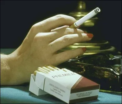 Lanc&eacute;e en 1988 par RJ Reynolds Tobacco Company, "Premier" &eacute;tait la premi&egrave;re marque de cigarettes...