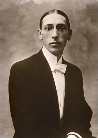 Quel opéra de Stravinski fait sa grande première à Paris ?