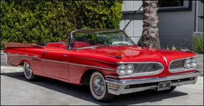 Dans le monde, quand je cherche le nom de Bonneville, j'ai d&eacute;couvert plusieurs localit&eacute;s avec ce nom. Je ne pensais pas que le nom de Bonneville &eacute;tait si populaire pour qu'un mod&egrave;le soit appel&eacute; :